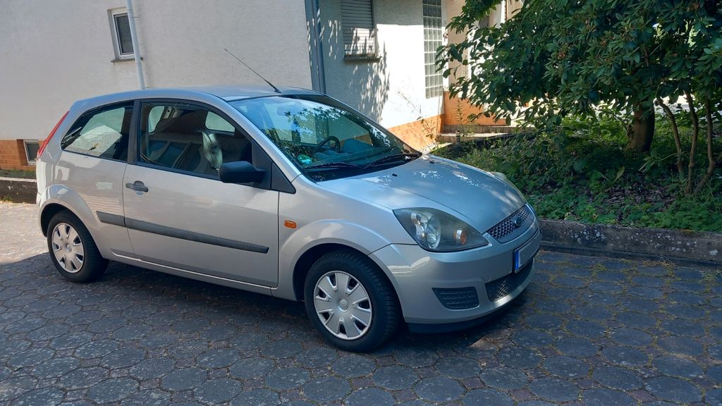 Ford Fiesta 184.769 km 1.850 &euro; Polch 56751