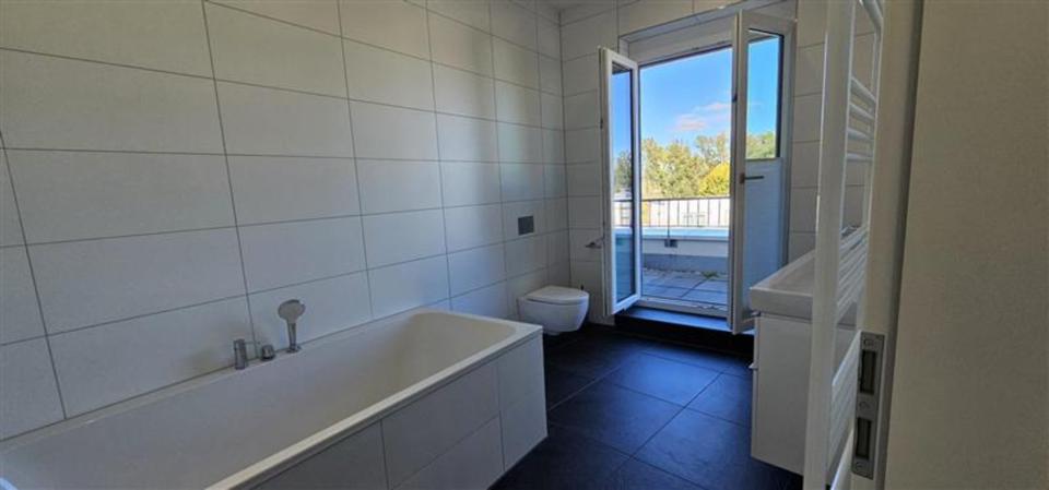 Einfamilienhaus Berlin Treptow-Köpenick - 3 Zimmer, 111 m&sup2;, 1.889&euro; | Angebot:25173587