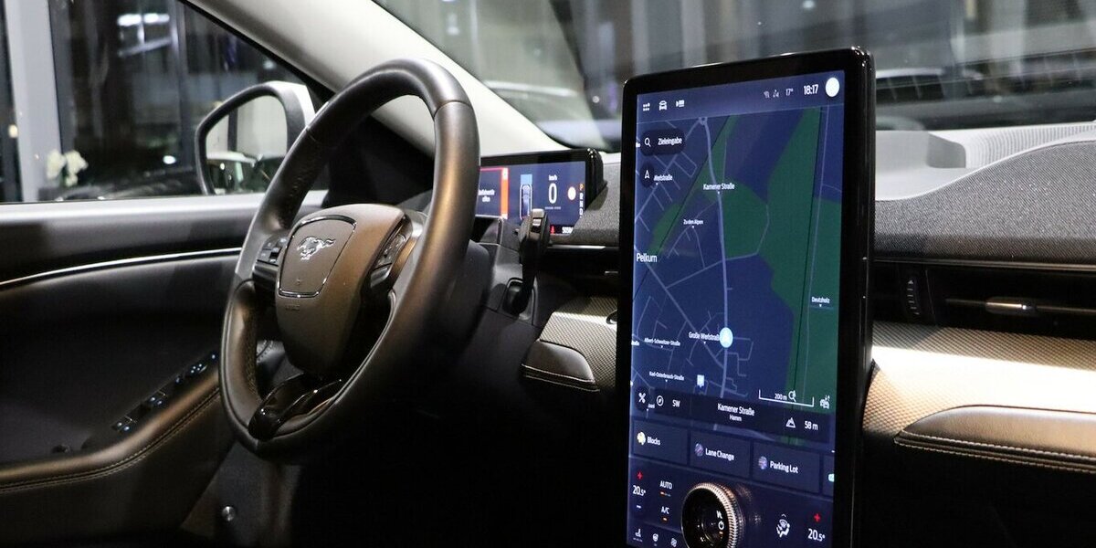 Ford Mustang Mach-E VIRTUAL+360°+NAVI+ / AHK 50.000 km 25.888 &euro; Hamm 59077