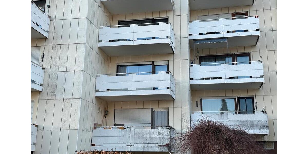 Etagenwohnung Wunsiedel - 3 Zimmer, 96 m&sup2;, 160.000&euro; | Angebot:25446705