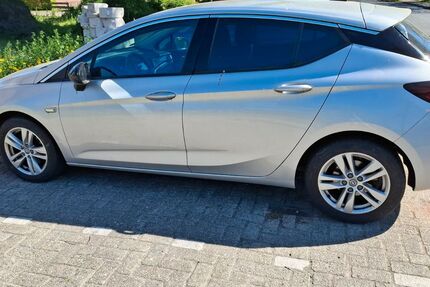 Opel Astra 46.500 km 10.500 &euro; Hesel 26835