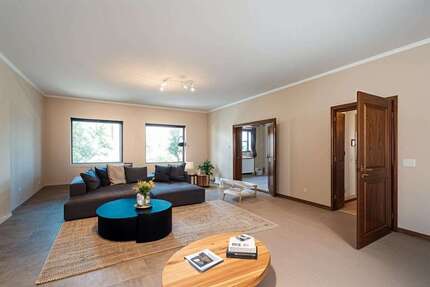 Haus zum Kaufen in Würzburg 1.900.000 € 222.45 m² 7 zimmer