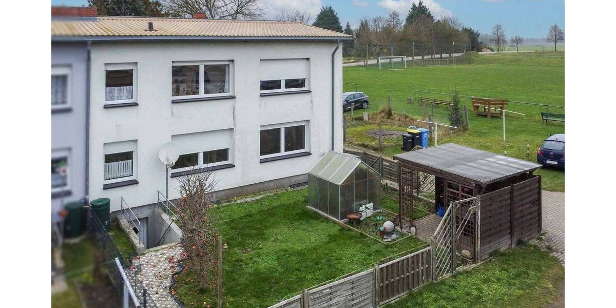 Reihenendhaus Lüssow Karow - 6 Zimmer, 133 m&sup2;, 130.000&euro; | Angebot:26799231