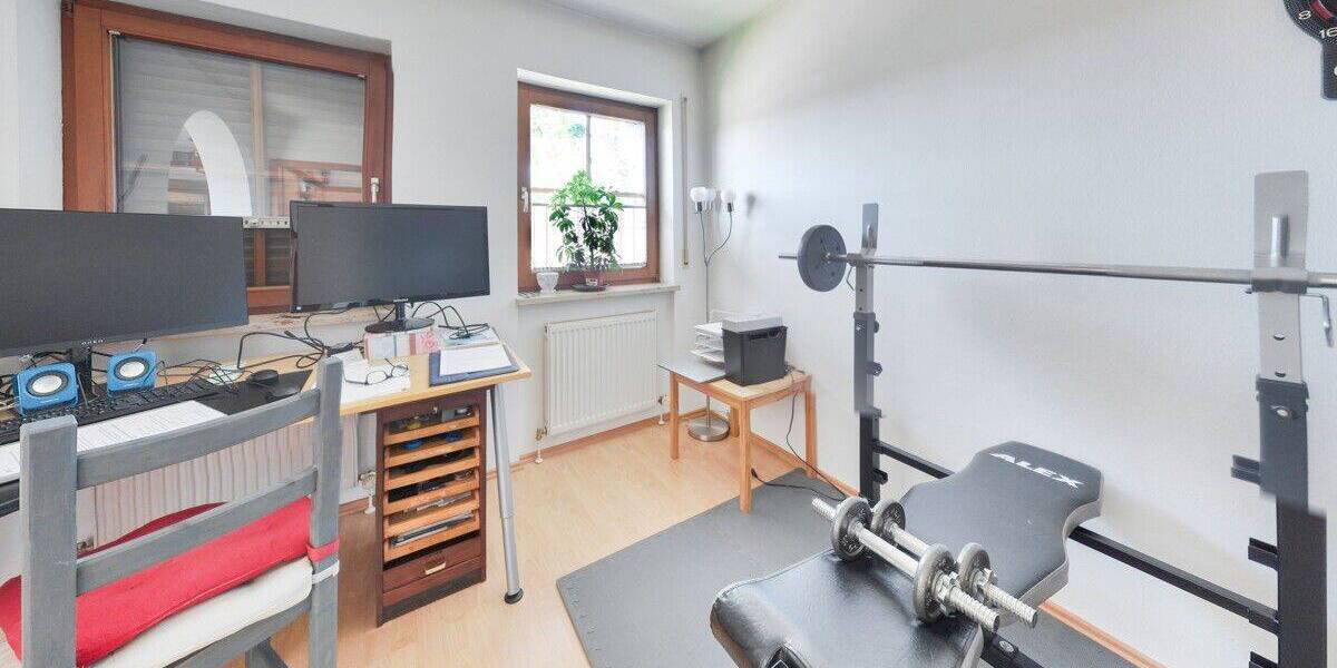 Etagenwohnung Roth - 3 Zimmer, 82 m&sup2;, 249.000&euro; | Angebot:26859259