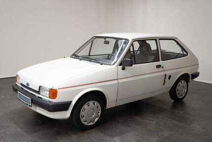 Ford Fiesta 58.000 km 2.500 &euro; Grolsheim 55459