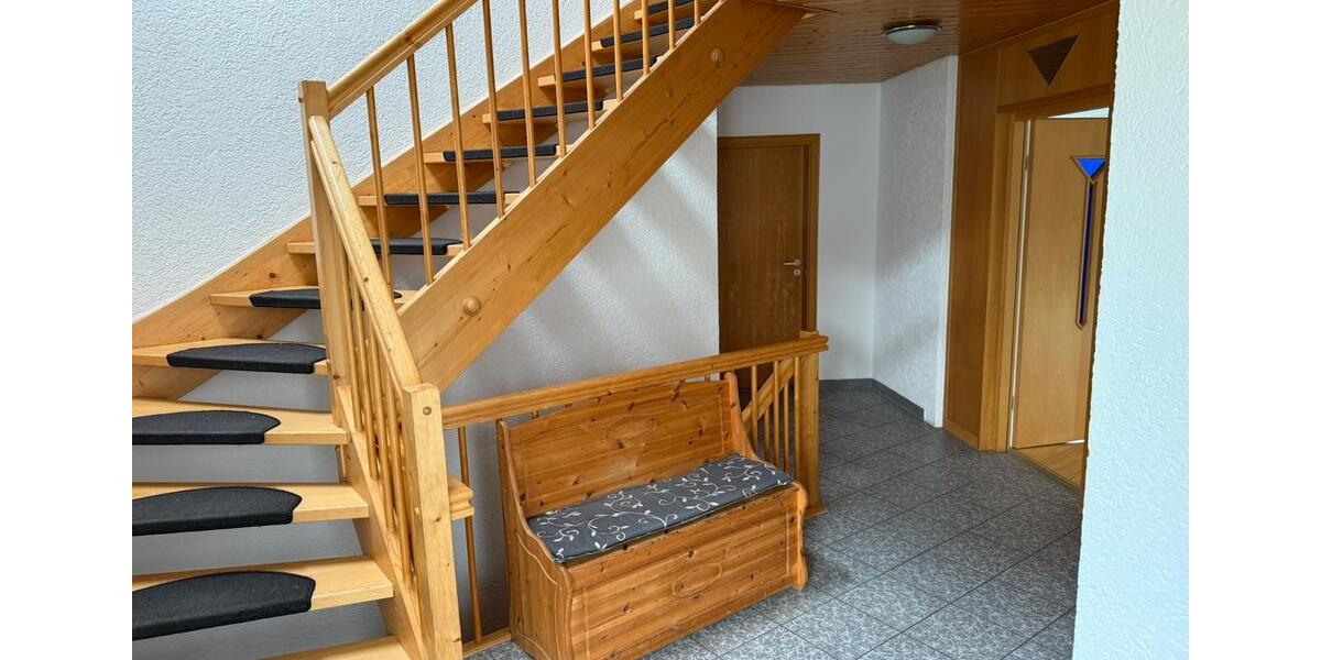 Einfamilienhaus Bad Dürrheim - 5 Zimmer, 210 m&sup2;, 1.800&euro; | Angebot:25403158