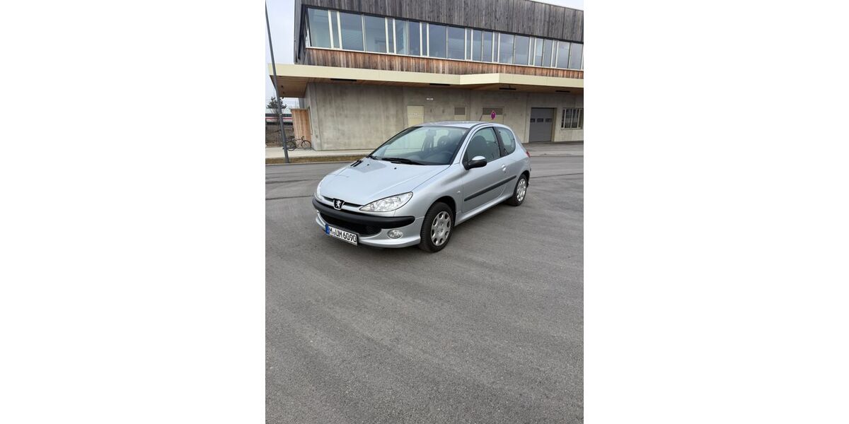 Peugeot 206 62.200 km 3.000 &euro; Maisach 82216