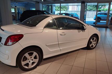 Peugeot 207 110.000 km 6.990 &euro; Ludwigshafen am Rhein 67059