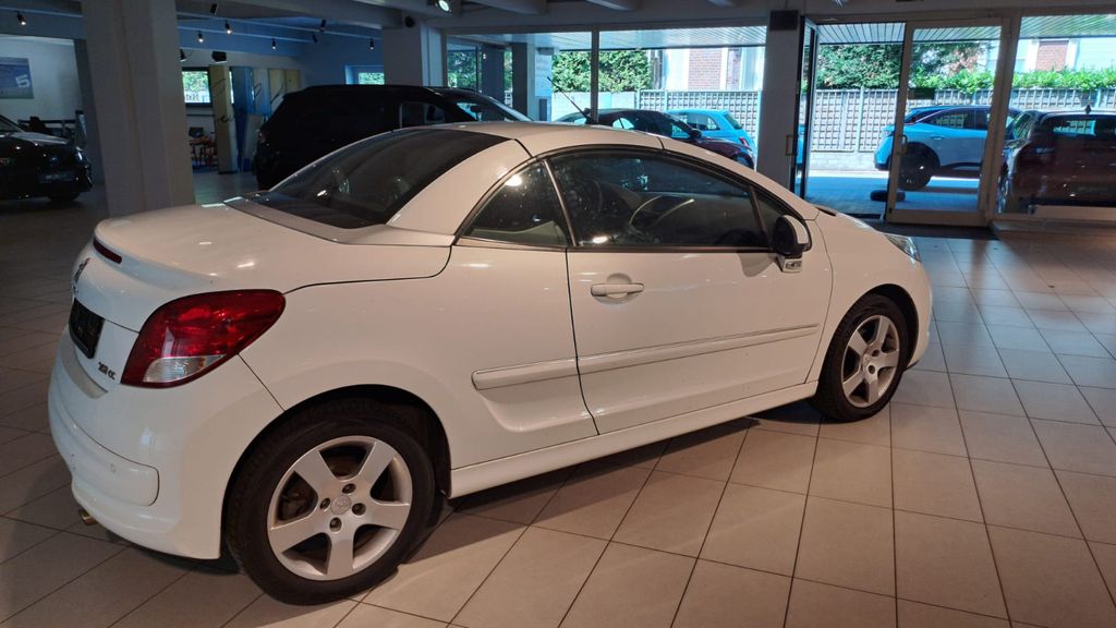 Peugeot 207 110.000 km 6.990 &euro; Ludwigshafen am Rhein 67059