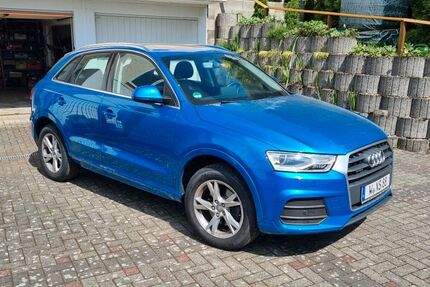 Audi Q3 70.000 km 22.999 &euro; Wuppertal 42349