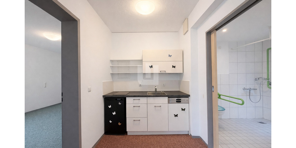 WINDISCH - Bezugsfreie, moderne 2-Zi.-Wohnung mit EBK in der Seniorenresidenz Emmering ab 60 Jahren! - Etagenwohnung Emmering | Angebot:26764532