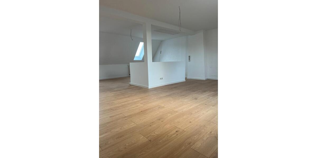 Reihenhaus Emden - 4 Zimmer, 125 m&sup2;, 1.100&euro; | Angebot:26255440