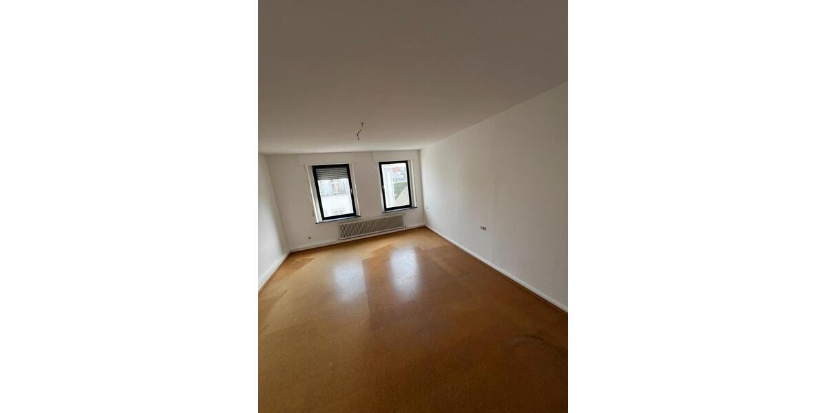 Etagenwohnung Arnsberg Rusch - 4 Zimmer, 150 m&sup2;, 810&euro; | Angebot:26675424