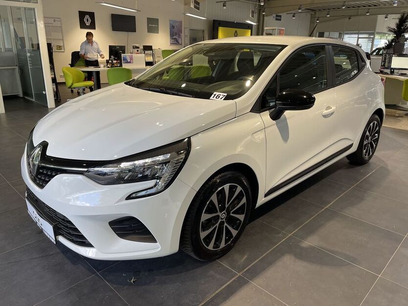 Renault Clio 14.805 km 13.990 € Dresden 01139
