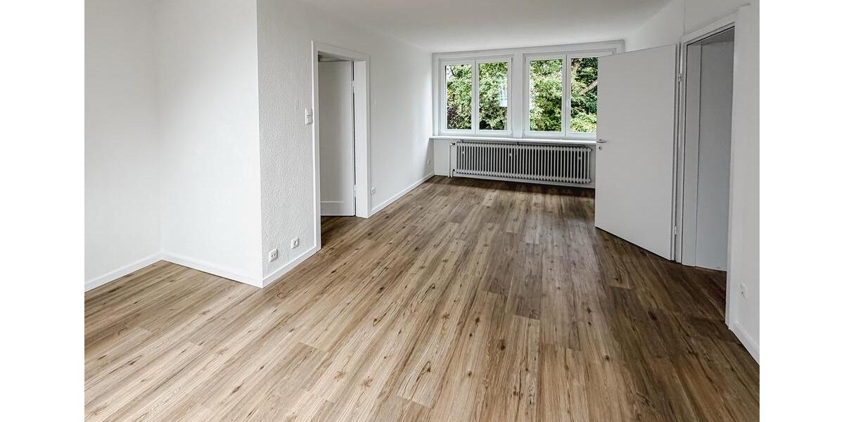 Einfamilienhaus Soltau - 6 Zimmer, 220 m&sup2;, 1.500&euro; | Angebot:25209319