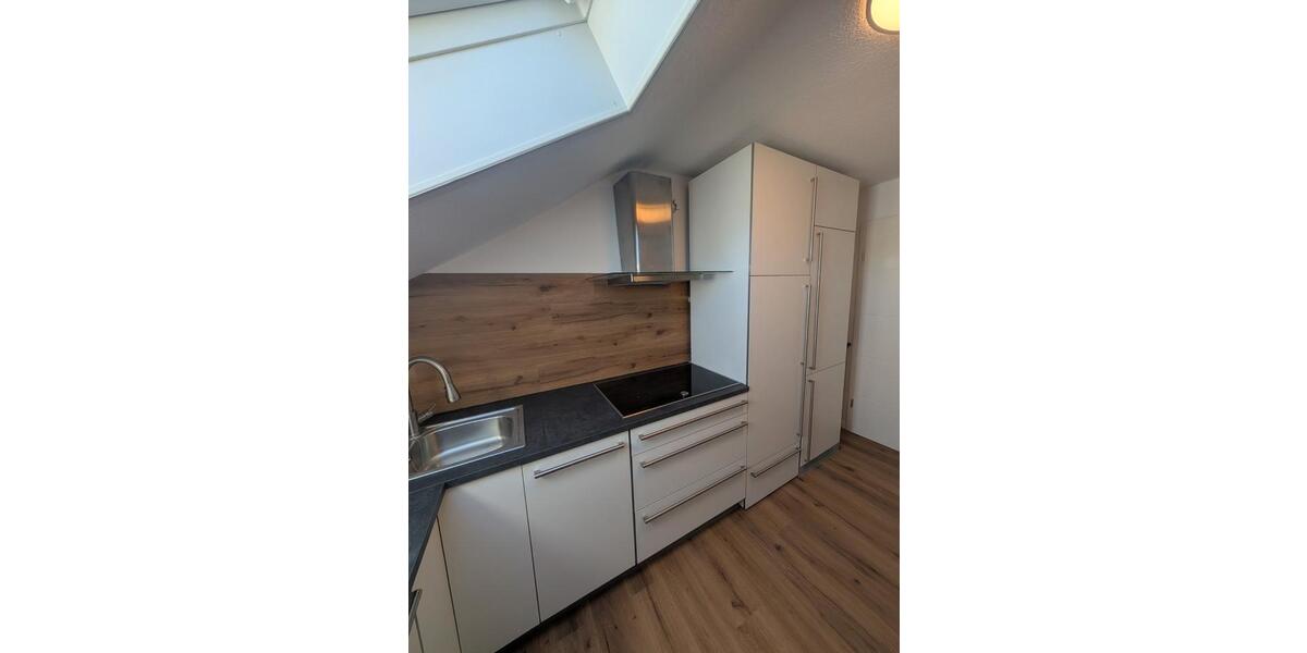 Dachgeschoßwohnung Karlsruhe Wettersbach - 5 Zimmer, 113 m&sup2;, 1.350&euro; | Angebot:26414163