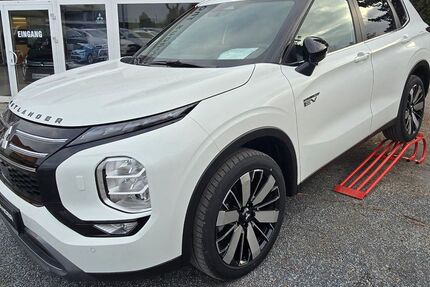 Mitsubishi Outlander 1.500 km 43.990 &euro; Radeberg 01454
