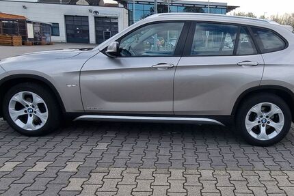 BMW X1 215.000 km 5.500 &euro; Bochum 44807