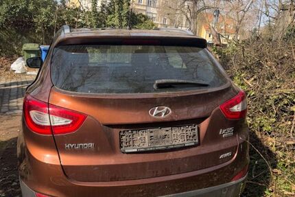 Hyundai TUCSON 121.700 km 9.500 &euro; Uttenreuth 91080