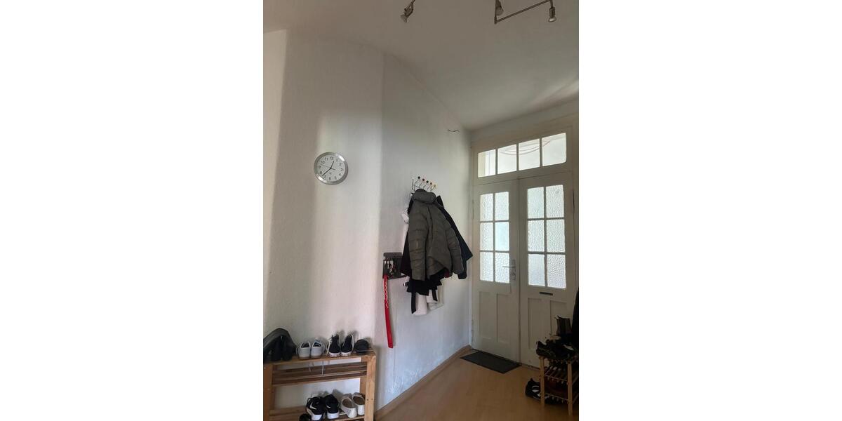 Etagenwohnung Stendal - 14 Zimmer, 122 m&sup2;, 80&euro; | Angebot:26680672