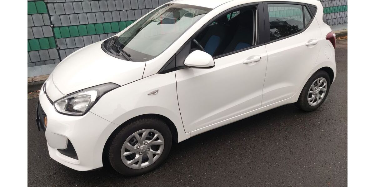 Hyundai i10 49.800 km 8.480 € Koblenz 56070
