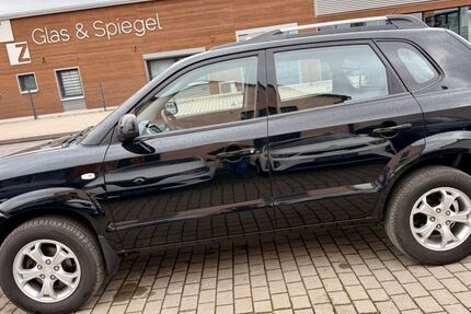 Hyundai TUCSON 194.000 km 3.990 &euro; Worms 67551
