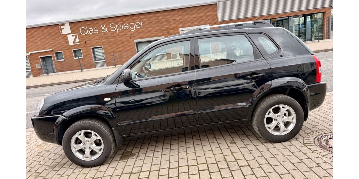 Hyundai TUCSON 194.000 km 3.990 &euro; Worms 67551