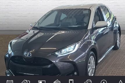 Toyota Yaris 19.998 km 22.790 € Bitburg 54634