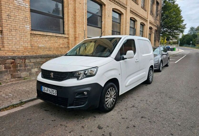 Peugeot Partner 170.885 km 9.300 € Neunkirchen 66538