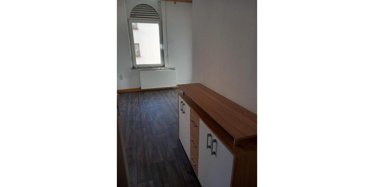 Erdgeschoßwohnung Neunkirchen Kohlhof - 1 Zimmer, 32 m&sup2;, 480&euro; | Angebot:24747503