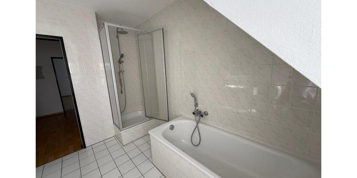 Etagenwohnung Warstein - 3 Zimmer, 82 m&sup2;, 169.000&euro; | Angebot:27234625