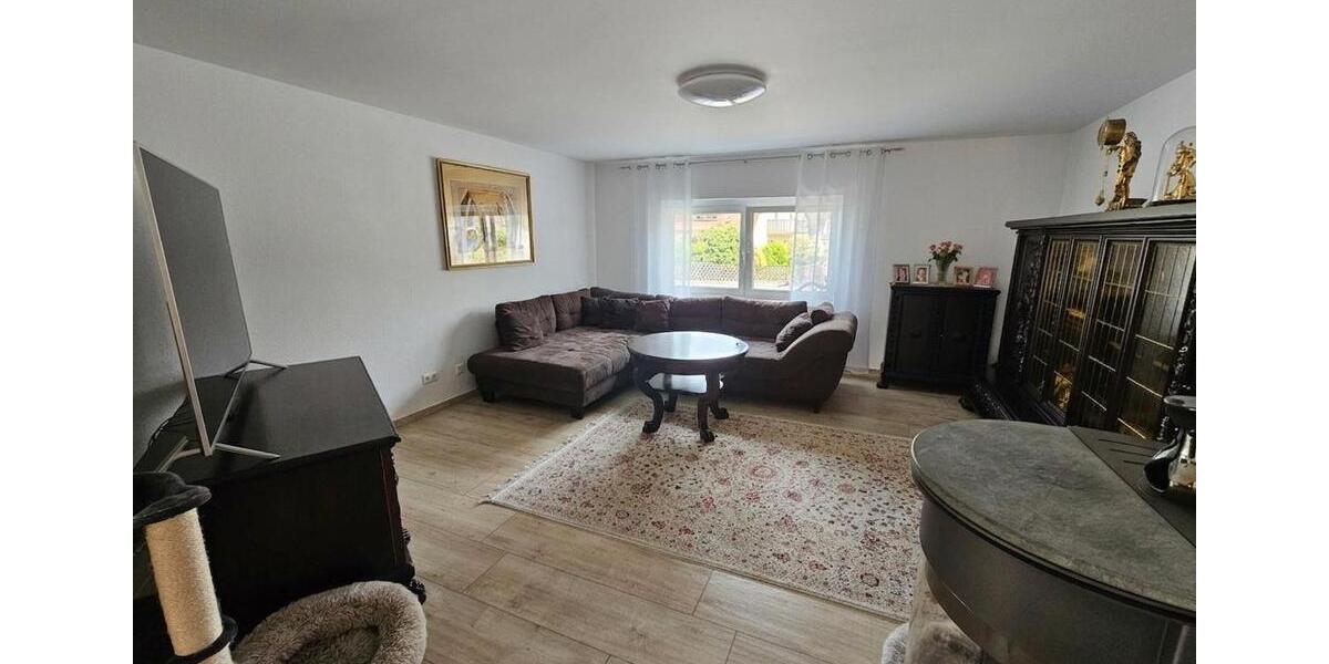 Mehrfamilienhaus, Wohnhaus Poppenricht - 8 Zimmer, 296 m&sup2;, 699.000&euro; | Angebot:26833057