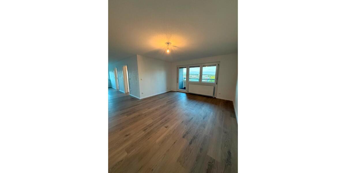 Etagenwohnung Villingen-Schwenningen Schwenningen - 3.5 Zimmer, 90 m&sup2;, 319.950&euro; | Angebot:27096345