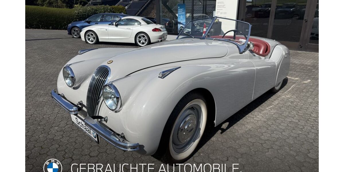 Jaguar XK 4.289 km 89.990 &euro; Bitburg 54634