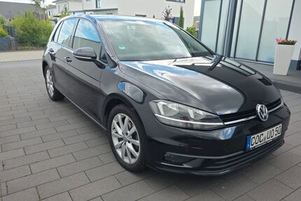 VW Golf 148.000 km 9.900 &euro; Wolken 56332
