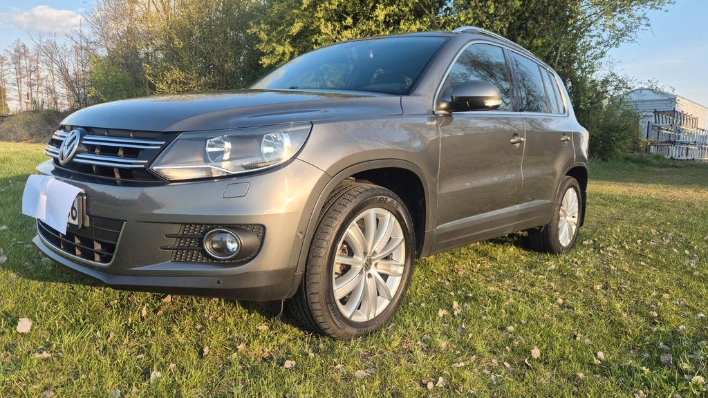 VW Tiguan 61.125 km 12.400 &euro; Senftenberg 01968