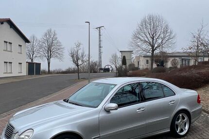 Mercedes E 320