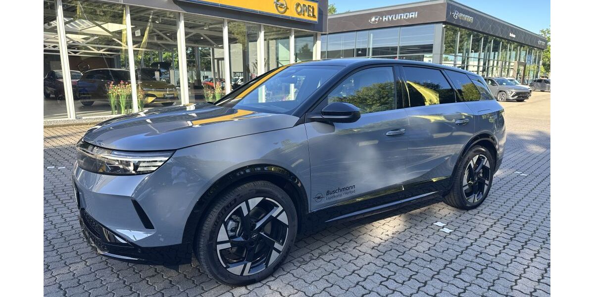 Opel Grandland (X) 8.000 km 43.350 &euro; Espelkamp 32339