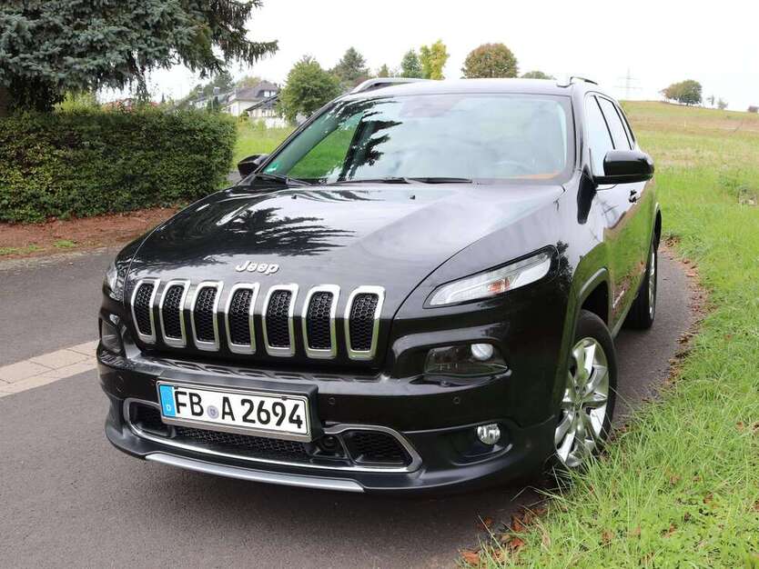 Jeep Cherokee 146.928 km 14.900 € Ranstadt 63691