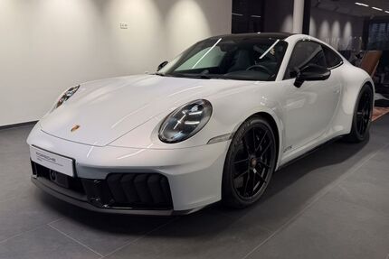 Porsche 992 9.900 km 189.800 &euro; Bielefeld 33719