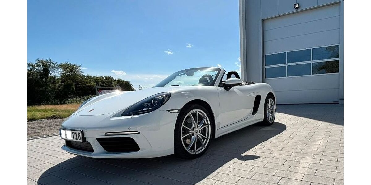 Porsche Boxster 53.000 km 57.900 &euro; Bietigheim-Bissingen 74321