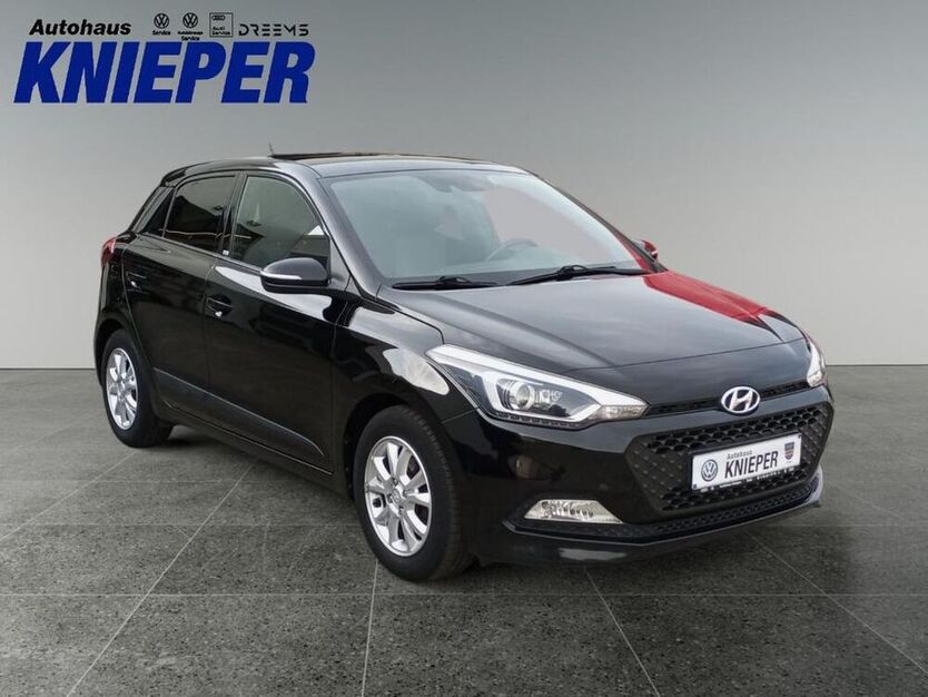 i20