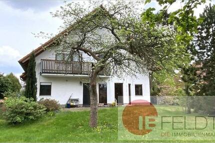 Lichtdurchflutetes großes Einfamilienhaus mit Einliegerwohnung - auch WG geeignet 7 zimmer