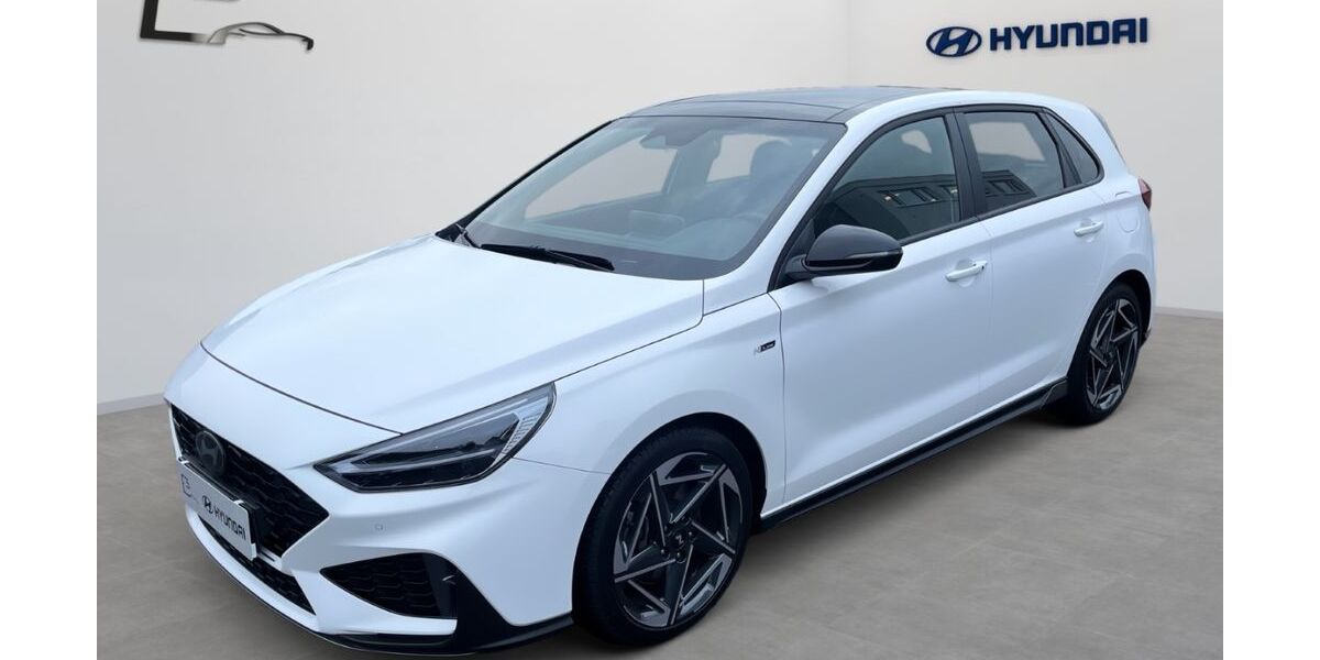Hyundai i30 15.636 km 23.990 &euro; Contwig 66497