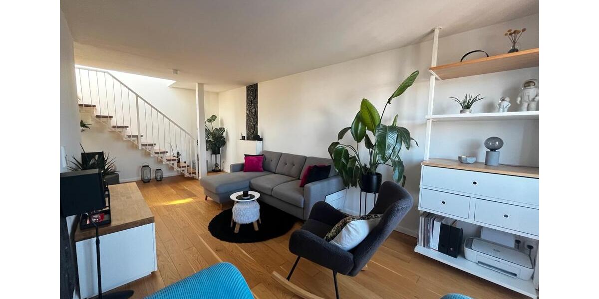 Dachgeschoßwohnung Hamburg Bahrenfeld - 2 Zimmer, 60 m&sup2;, 1.500&euro; | Angebot:25406485
