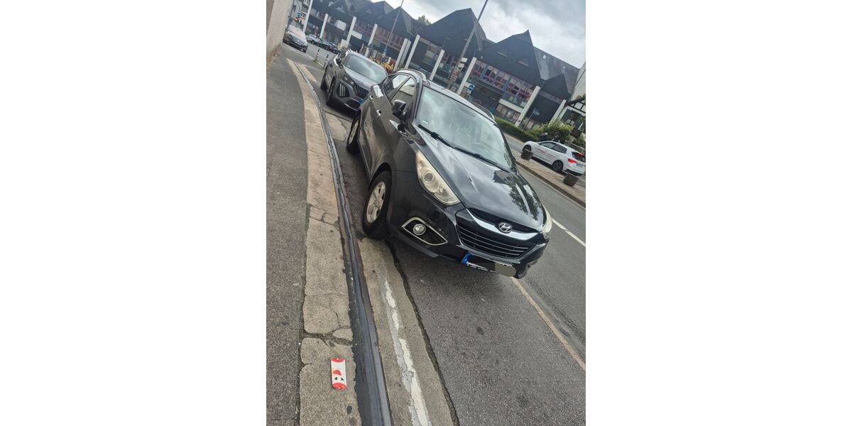 Hyundai TUCSON 245.000 km 3.900 &euro; Iserlohn 58638