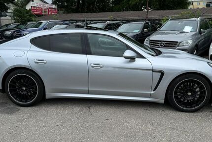 Porsche Panamera 197.000 km 31.500 € München 81243