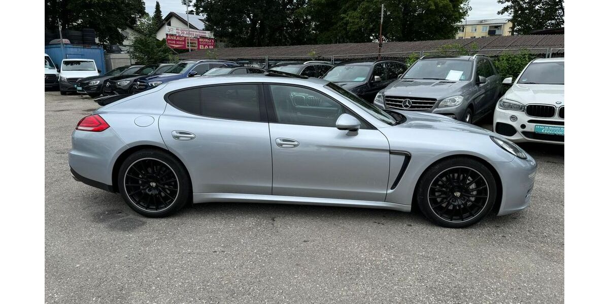 Porsche Panamera 197.000 km 31.500 € München 81243