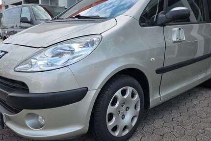 Peugeot 1007 76.277 km 3.299 &euro; Neuwied 56566