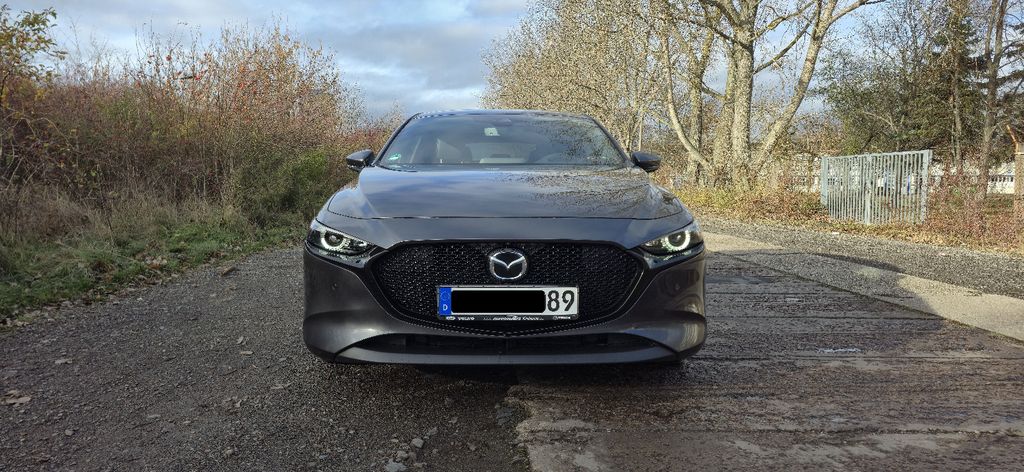 Mazda 3 88.450 km 18.900 € Erfurt 99092